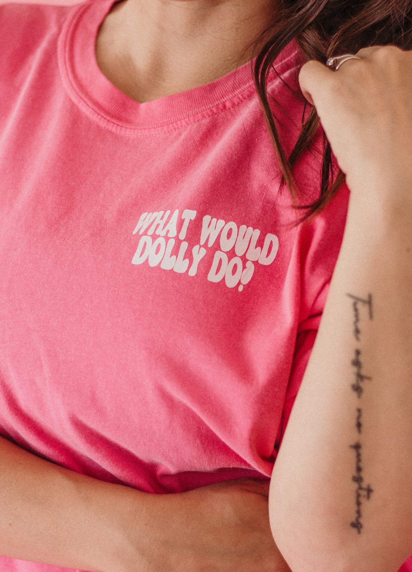 WHAT WOULD DOLLY DO - Women's Oversized Tee